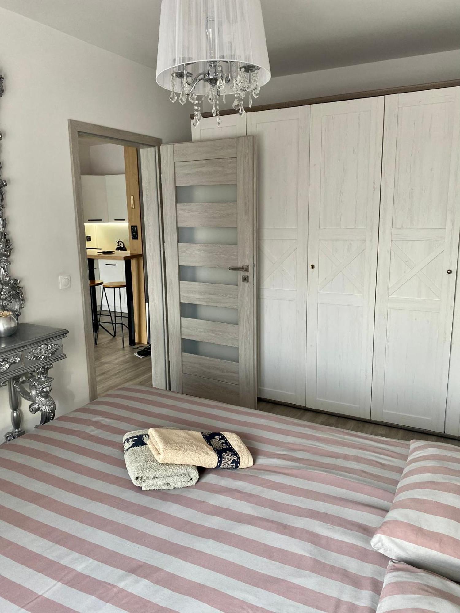 Apartament Na Skrzypka Cieszyn  Kültér fotó